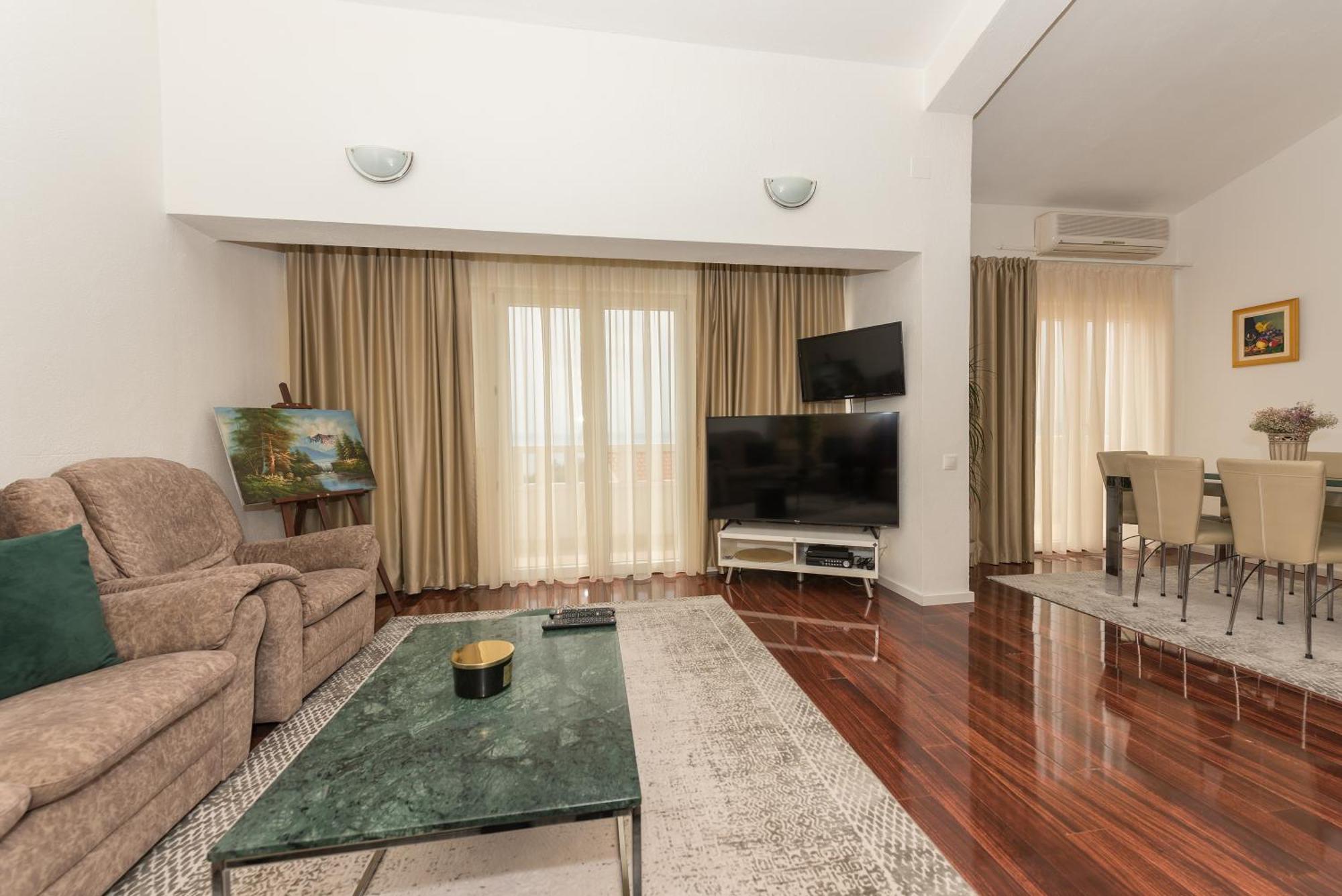 Apartman Filipovic Makarska Ngoại thất bức ảnh