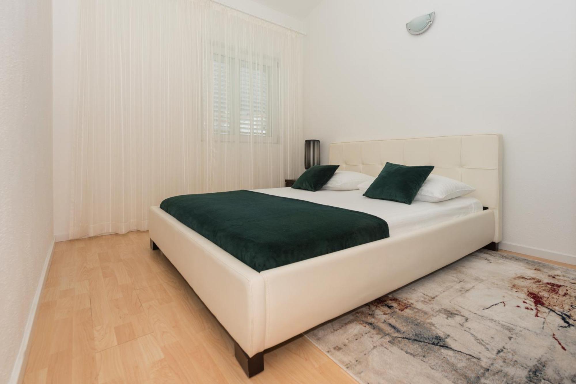 Apartman Filipovic Makarska Ngoại thất bức ảnh